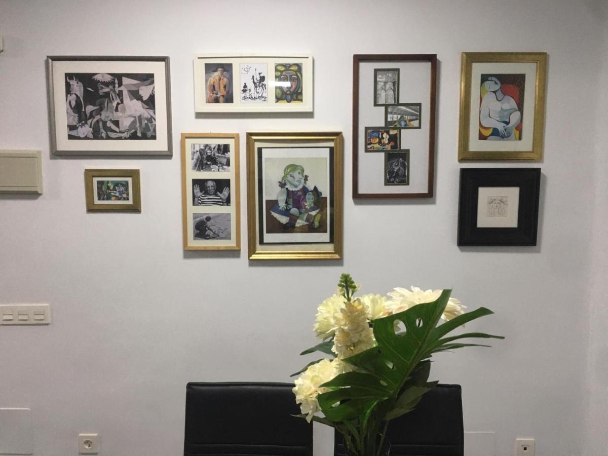 A 20 Pasos Del Museo Picasso Apartman Málaga Kültér fotó